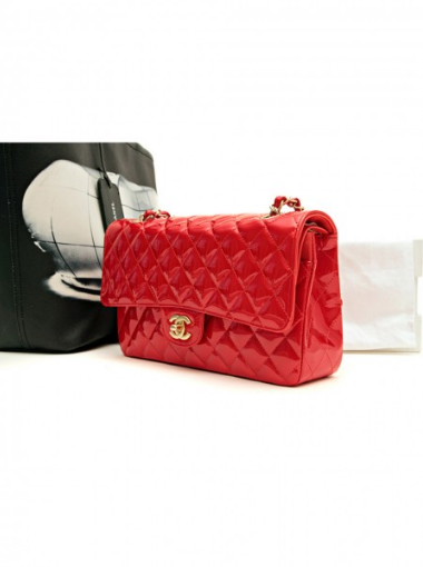 limitededition candy apple red patent leather Chanel 255 Flap bag 